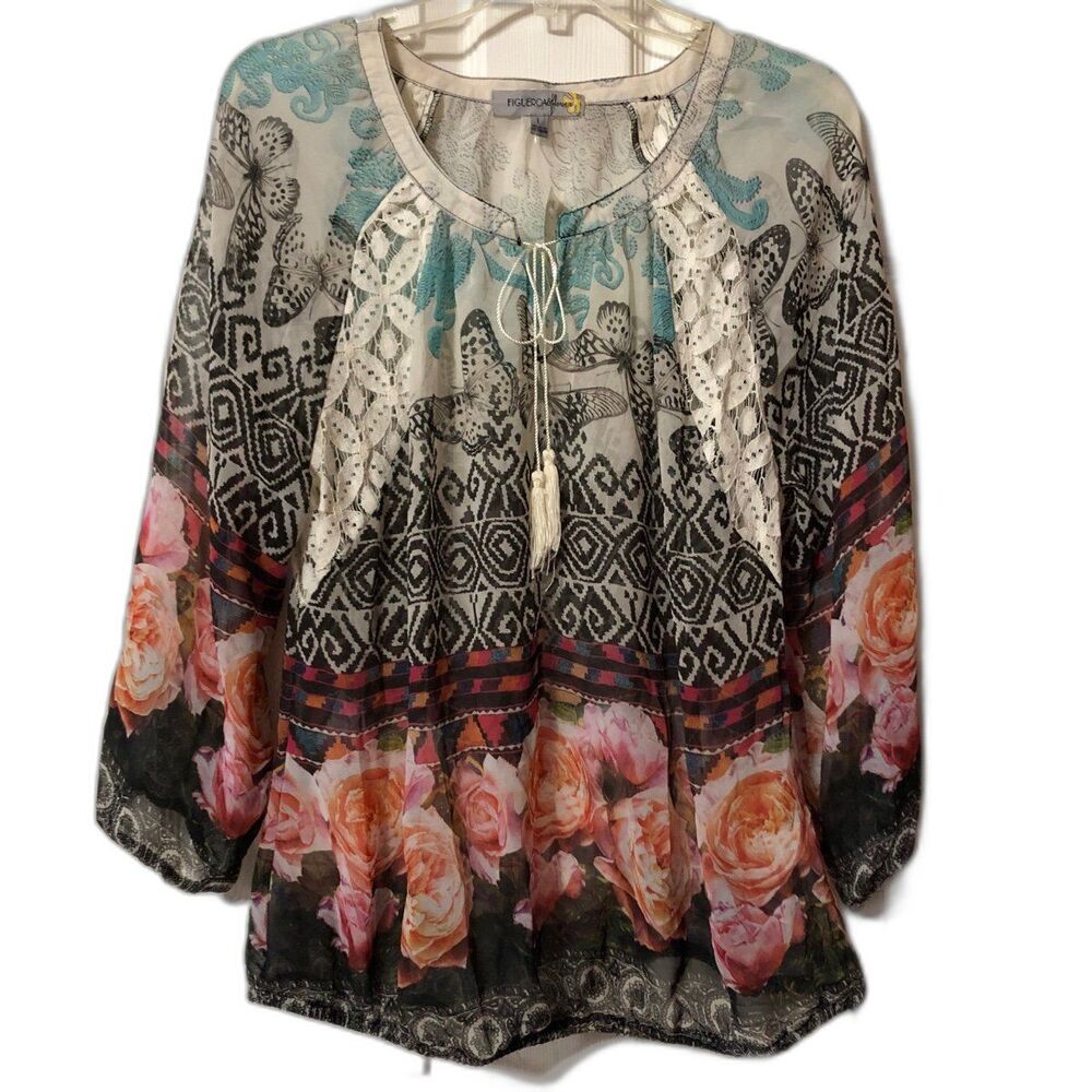 NWT!! Figueroa & Flower Blouse Size Large Beautiful Floral Pattern